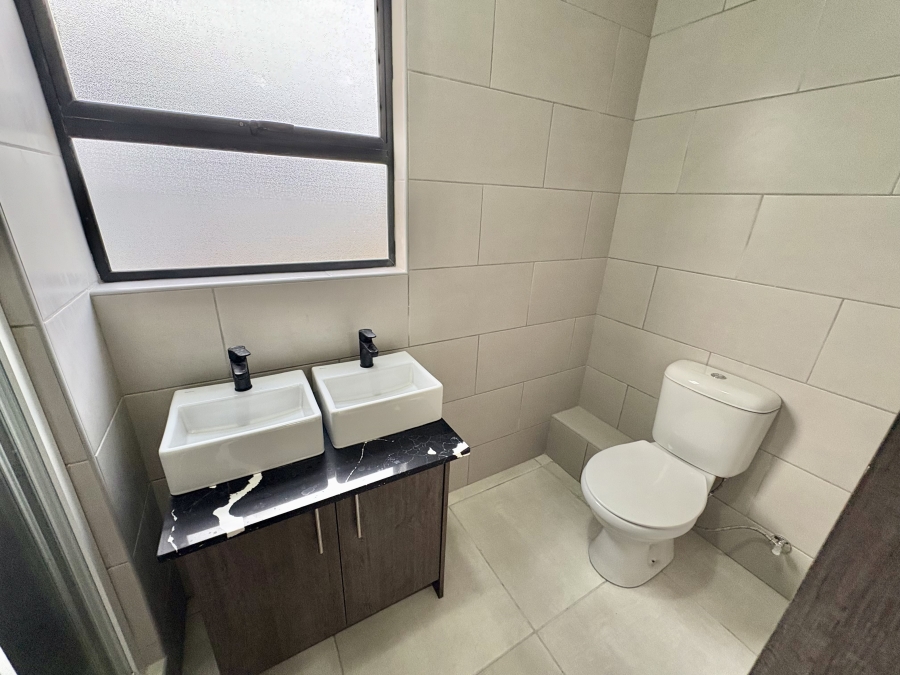 3 Bedroom Property for Sale in Windsor Park Western Cape